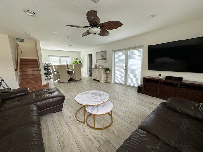 Building Photo - 12844 SW 256th Ter