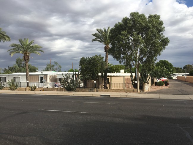 Building Photo - X-b Trailer Ranch-107 Spaces