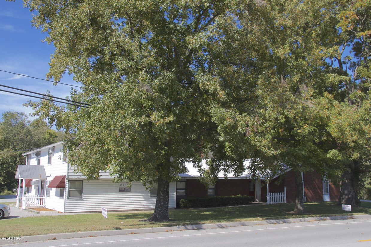 Primary Photo - 2000 New Era Rd