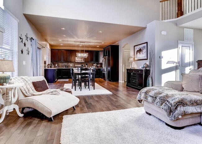 Foto del edificio - 15247 W Auburn Ave