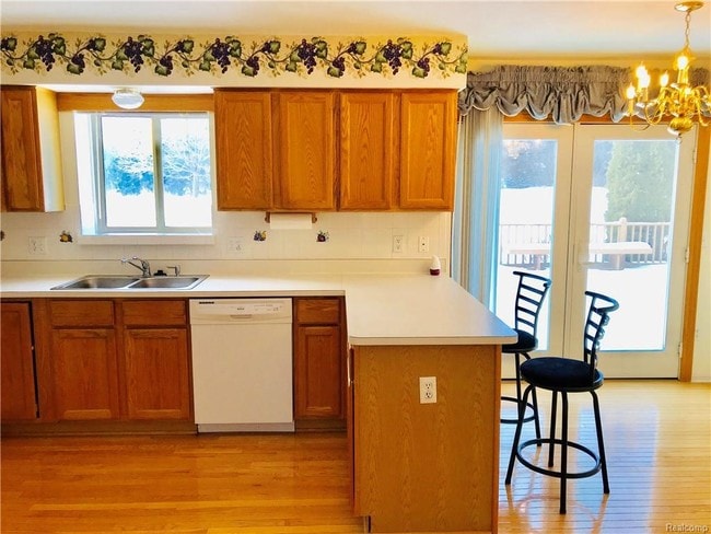 Foto del edificio - 2864 Mystic Dr