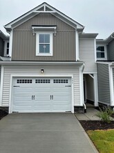 Building Photo - 191 Anise Ln