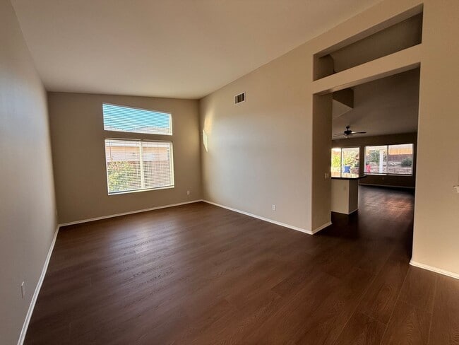 Foto del edificio - 4 Bed Single Story Home for rent in Wildomar