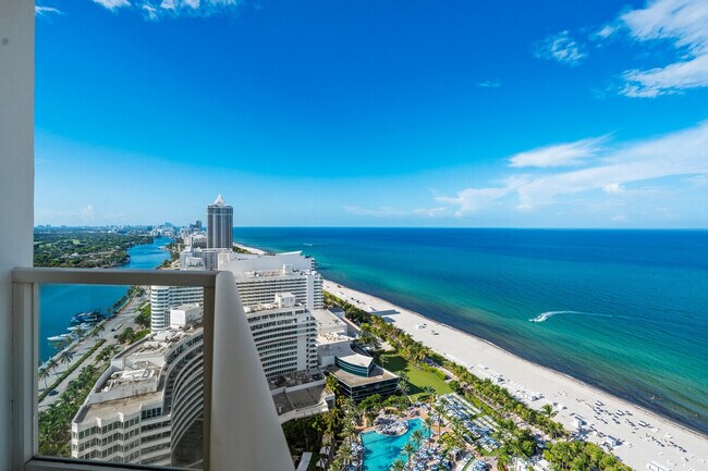 Foto del edificio - 4343 Collins Ave