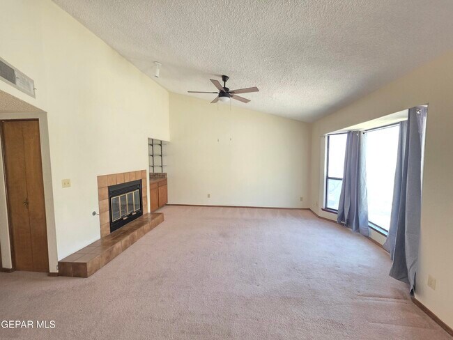 Foto del edificio - 222 Canyon Terrace Dr