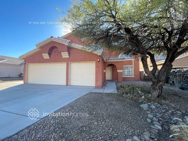 Building Photo - 1013 Companion Way