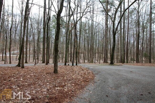 Building Photo - 588 Dogwood Lake Trail
