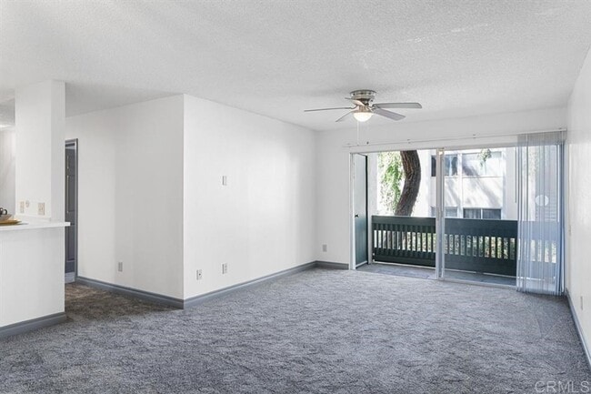 Building Photo - Modern 3 Bedroom, 2 Bath Completely Remodeled Condo