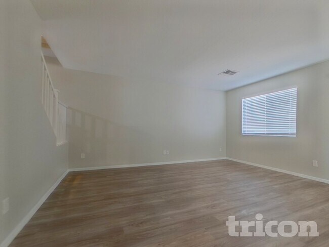 Building Photo - 1641 S 233rd Ln