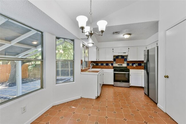 Building Photo - 4701 Quicksilver Blvd