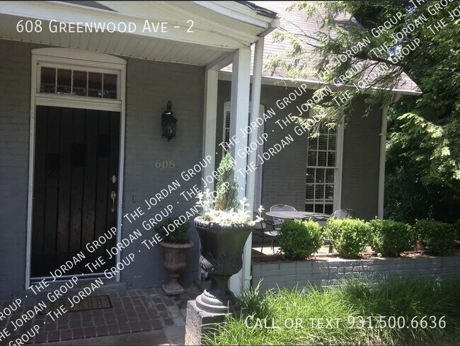 Foto del edificio - 608 Greenwood Ave