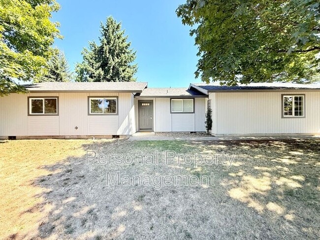 Building Photo - 15802 SE 14th St