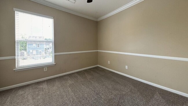 Building Photo - 3 bed / 2.5 bath ~ Foxbank Plantation