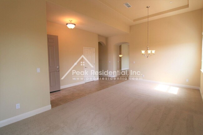 Building Photo - 4 br, 2 bath House - 2118 Buljan Court