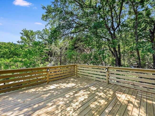 Building Photo - 2712 Geronimo Trail