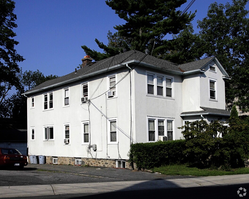 Primary Photo - 352 Mount Pleasant Ave