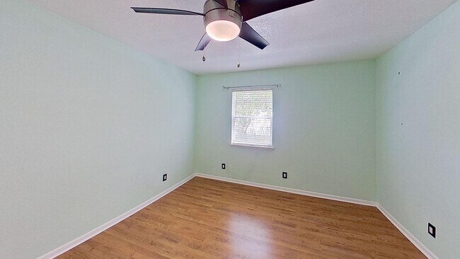 Foto del edificio - 181 Maple St