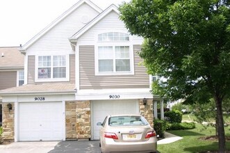 Building Photo - 9030 W Heathwood Cir