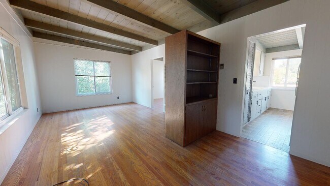 Foto del edificio - 2142 Wellesley St