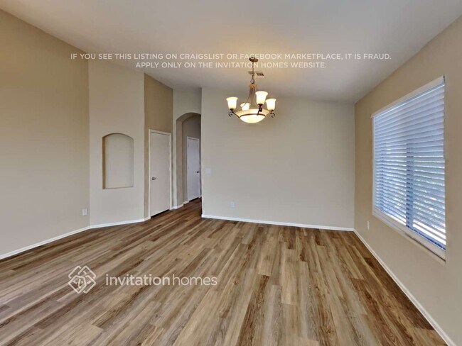 Foto del edificio - 7820 S 48th Dr