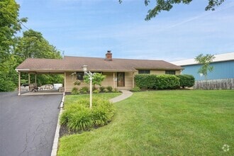Building Photo - 112 Bucks Hollow Rd
