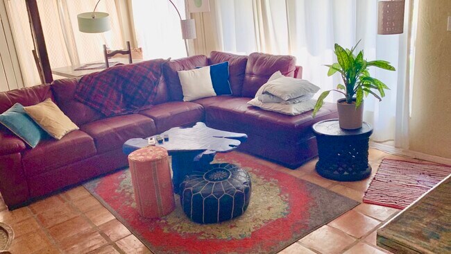 Foto del edificio - 6511 Flamingo Way S