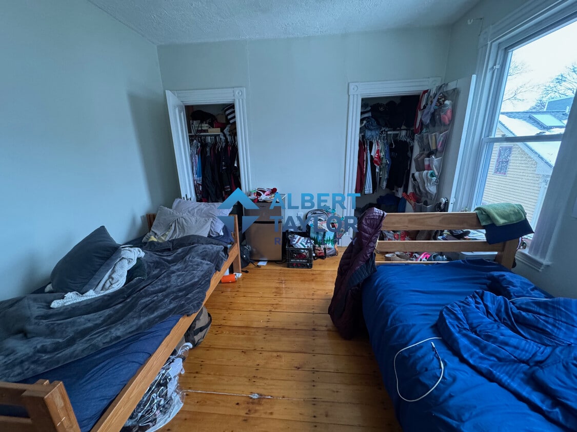 Primary Photo - 227 Norfolk St