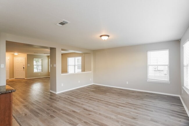 Building Photo - 20726 Desert Shadows Ln