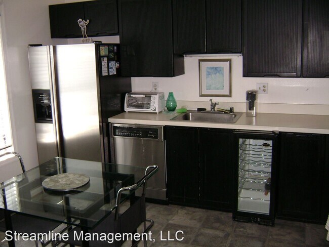 Foto del edificio - 3 br, 3.5 bath House - 7507 Bradley Blvd