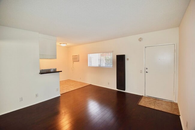 Foto del edificio - 7101 Haskell Ave