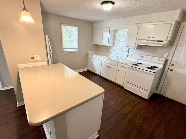 Foto del edificio - 4204 Whitlock St