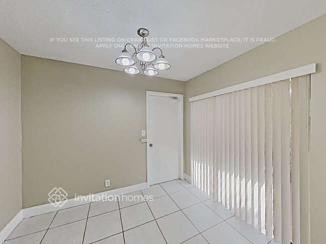 Building Photo - 12162 NW 23rd Manor
