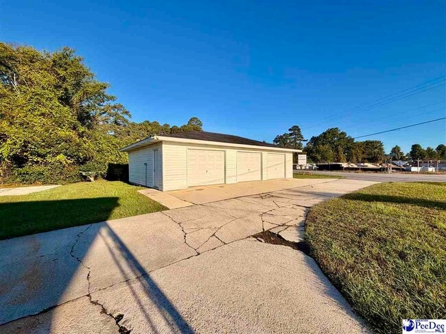 Building Photo - 1427 Old Ebenezer Rd