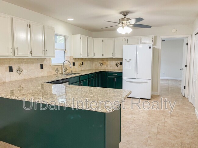 Foto del edificio - 505 Beach Dr