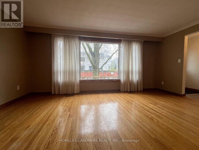 Building Photo - 12 Pratt Cir