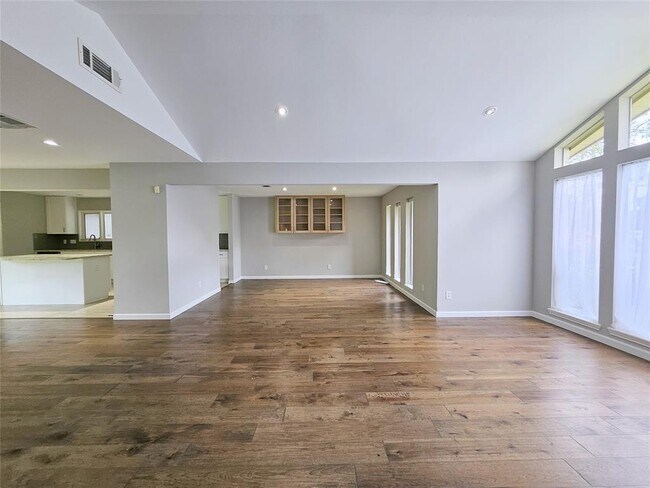 Building Photo - 5115 Yarwell Dr