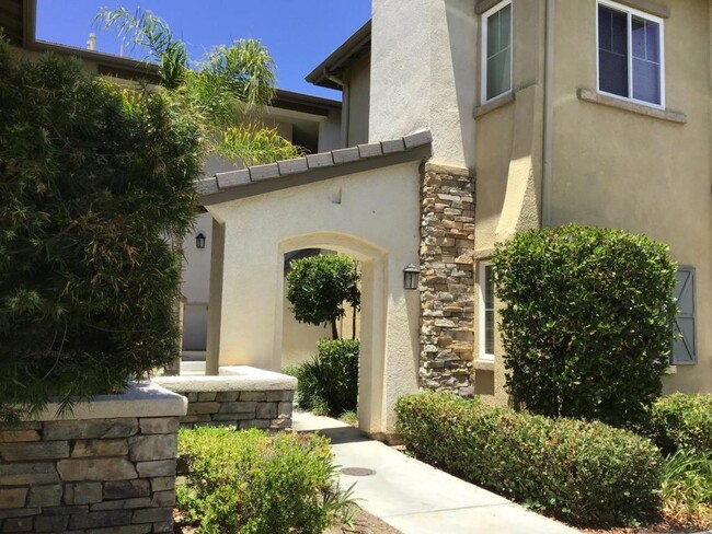 Building Photo - 26466 ARBORETUM WAY #2302