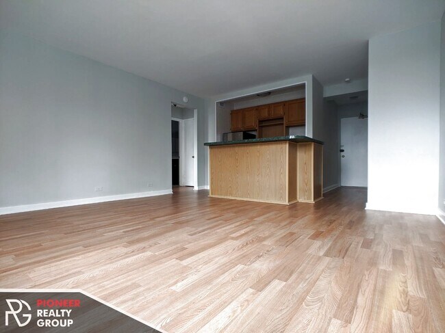 Foto del edificio - 433 W Wellington Ave