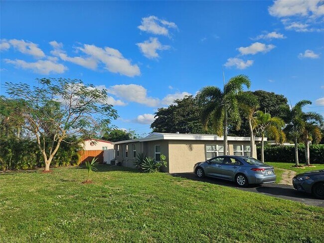 Building Photo - 2586 NW 58th Ave