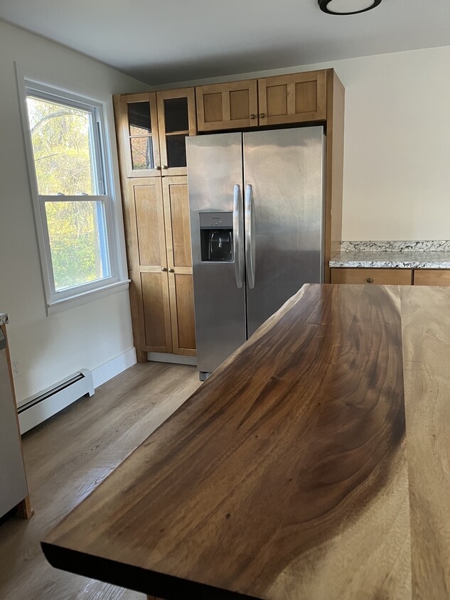 Photo - 1534 CT-12 (Ledyard, CT)