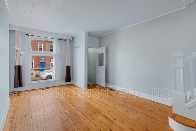 Foto del edificio - 415 S Robinson St