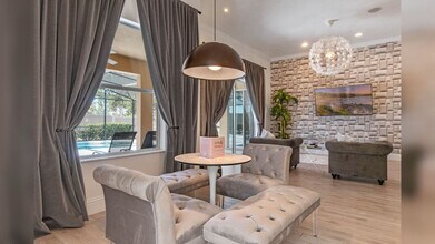 Building Photo - 4039 Oakrise Lp