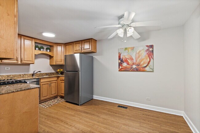 Foto del edificio - 1303 Yarmouth Ct