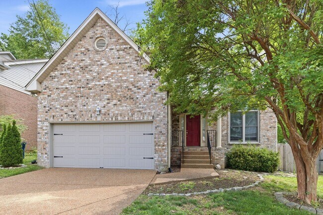Foto del edificio - 913 Magnolia Ct W