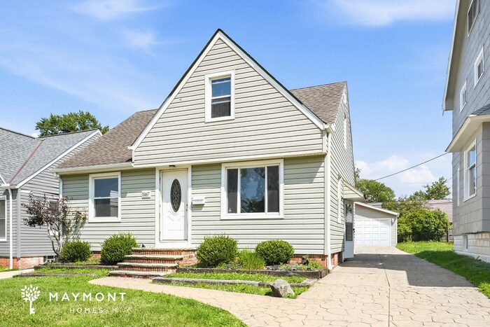 Foto del edificio - Cozy Maple Heights 3-Bed Home