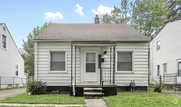 Building Photo - 19223 Beaconsfield St