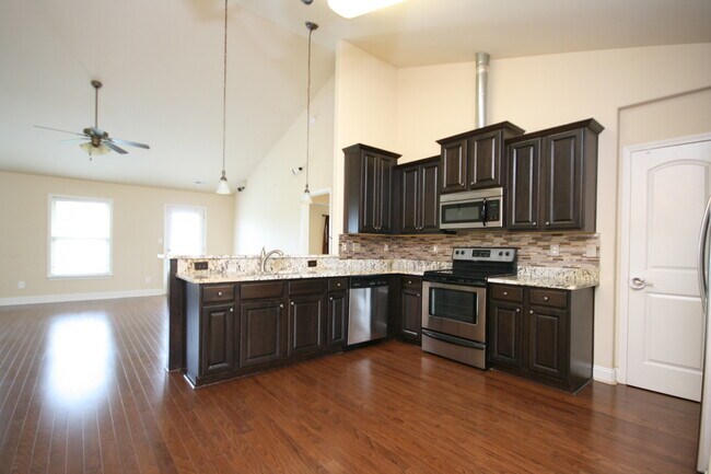 Foto del edificio - 228 Grantham Cir