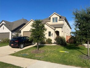 Building Photo - 934 Ford Dr
