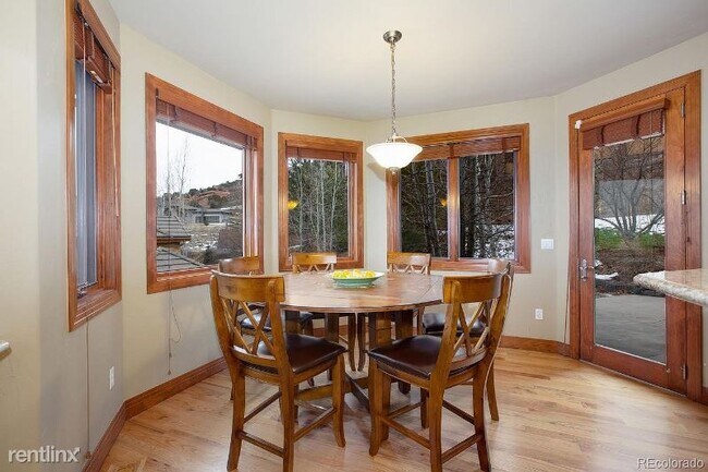 Building Photo - 4 br, 4 bath House - 17264 Red Wolf Ln