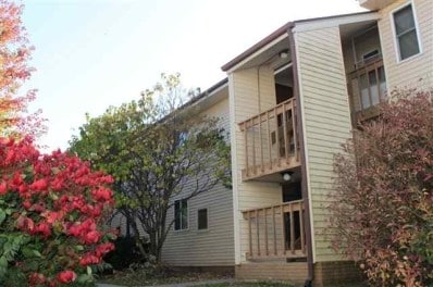 Primary Photo - Monterey Court Condominiums